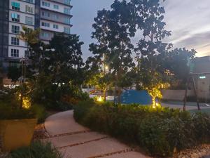 MyHome S1 At Seri Kembangan With A View