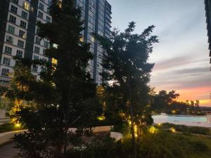 MyHome S1 At Seri Kembangan With A View