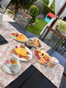 Ivian Family Hotel