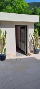 Villa HAUS NIKO - "MaxSea" suite with sauna