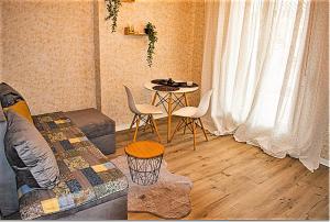 Kassandrou Suite HOT TUB-JAKUZZI - 2 BEDROOMS - BIG BALCONY - CENTER