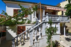 Lana apartman