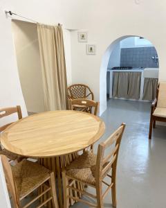 Trullo Le radici del Pino