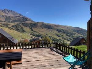 Appartements Appartement avec terrasse magnifique vue montagne : photos des chambres