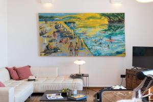 Spacious 3BR Seaview Apt Near Old Town & Beach
