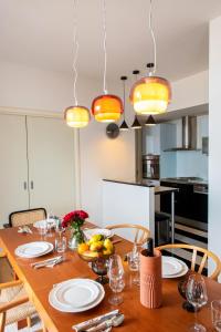 Airy Seafront 1920s Apartment