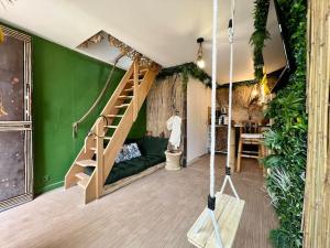 Appartements Nuit dans la jungle - love room : photos des chambres