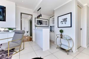 Exclusive 2bed2.5 Bath in Sandton