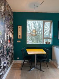 Bright and Spacious 4 bedroom apartment in Hlíðar, Reykjavik