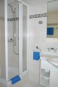 Double Room Basic room in Hotel Alpenhof - Halbpension