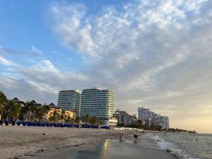 Apartamento a 5 minutos de la playa en Bello Horizonte, Santa Marta