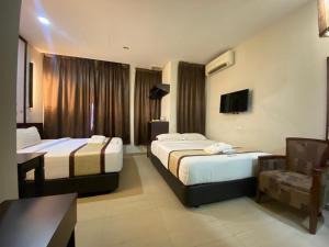 D&F BOUTIQUE HOTEL SENAWANG