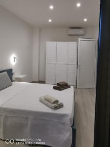 Double Room with Balcony and Sea View