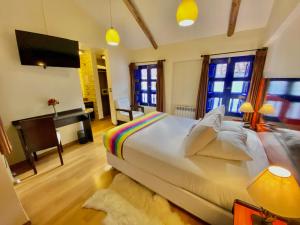 Mistico San Blas Boutique