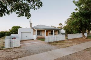 Port Lincoln Escape - 3BR - Close to CBD, Beaches