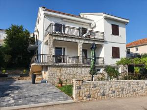 Vila Beleca Krk - Apartments Rest & Sea