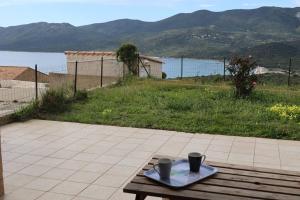CHEZ ADRIEN 108-Appartement magnifique vue mer piscine chauffée