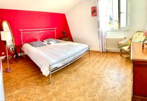 Sejours chez l'habitant Appartement renove 80 m2 : photos des chambres
