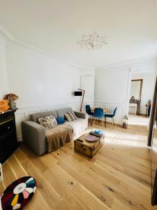 Le Marais cosy-comfy appartment