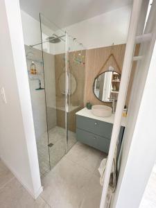 Appartements Ty kaz : elegant, tout confort et bien situe : photos des chambres