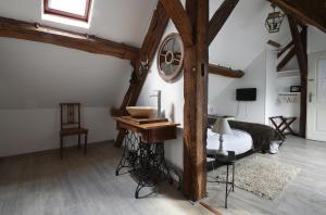 Hotels Chateau - Hotel Le Sallay : photos des chambres