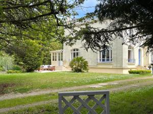 Maisons de vacances L'Ile des Iris - a 200 m de la plage : Maison 4 Chambres