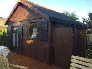 Chalets Logement insolite pleine nature en bord de mer : photos des chambres