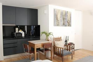 Serralves 1108 -Estudio 0