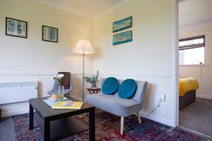 Breezes at Stoneleigh