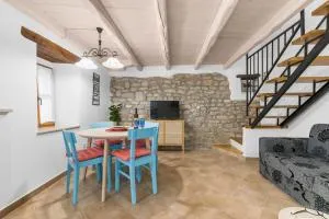 Picturesque apartment San Rocco 1 - Benažići