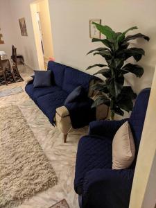 Spacious 3 bedroom apartment with a sea view.