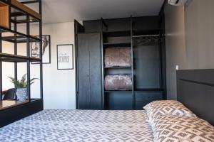 Studio moderno no Parque Una com vaga de garagem