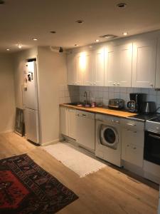 Boende med fri utsikt över Mölle by hamn och Öresund