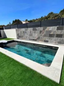 Villa Les Vieux Chênes - 瓦凯拉