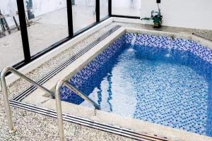 PREMIUM Tanjung Jara Cottage - with indoor pool
