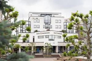 The Dome Aparthotel - 萨图马雷