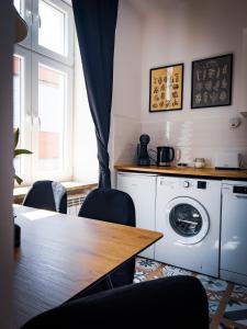 NALU Black&White Apartment no 8