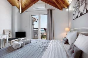 Yiannis Studio Sea View 9