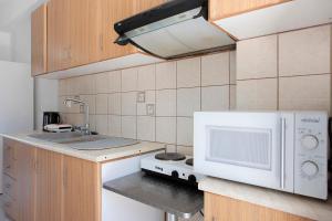 Yiannis Superior Apartment 8