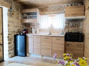 Agios Ioannis Stone Cottage with Private Heated Pool & Hydro-massage