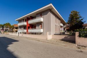 Appartamento con 3 Camere da Letto