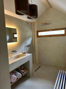 Chalets Le Cabanon : photos des chambres