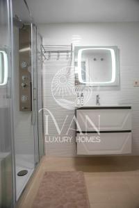 Casa Evaluna Ivan Luxury Homes 2ªPlta Norte 1ªLinea