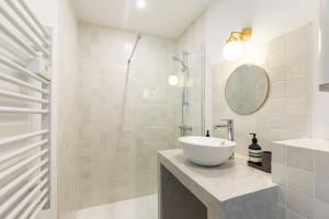Beautiful & modern flat in heart of Marseille