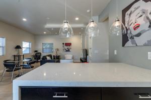 PHX Retreat Modern Home in Historic Neighborhood