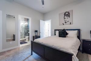 PHX Retreat Modern Home in Historic Neighborhood