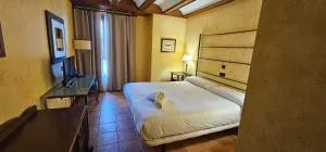 Castillo de Illueca - 伊柳埃卡