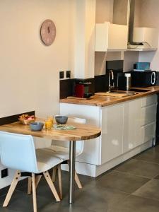 Le Port Plage Studio tout confort Terrasse Clim