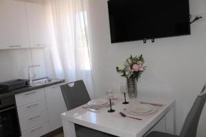 Jeta 2 studio & rooms