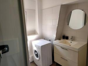 Appartements Venise - Maison avec exterieur a Reims : photos des chambres